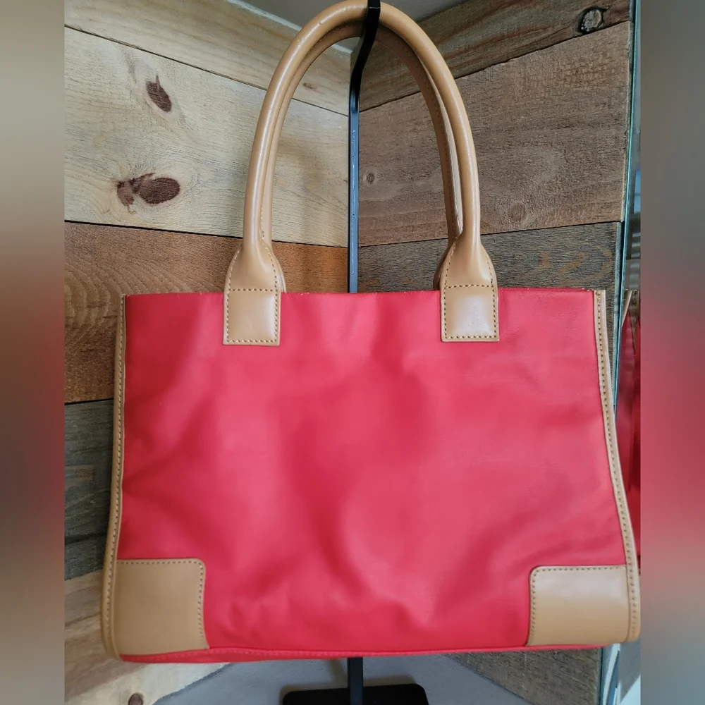 Tory Burch Red and Tan Vegan Leather Ella Tote Bag with Signature Medallion - Picture 2 of 12